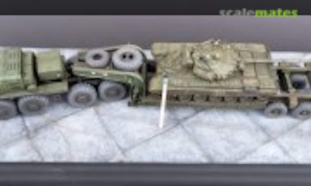 MAZ-537 tank trailer with T-72 1:72