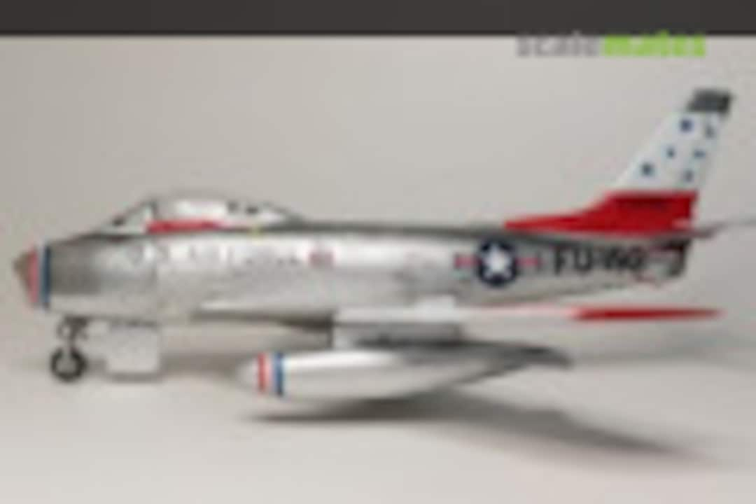 North American F-86F Sabre Jet  1:48