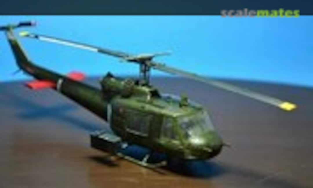 Bell UH-1C Huey 1:72