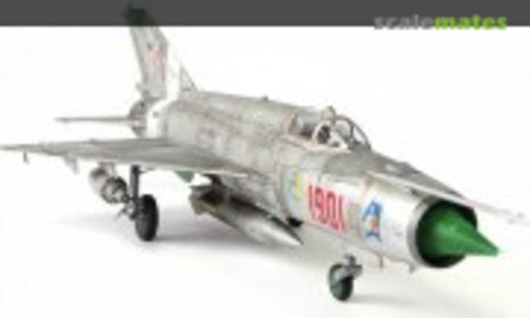 Mikoyan-Gurevich MiG-21MF Fishbed-J 1:32