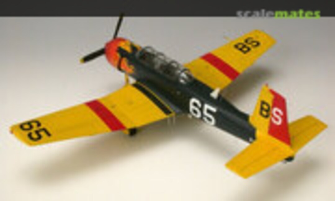 Nanchang CJ-6 1:48