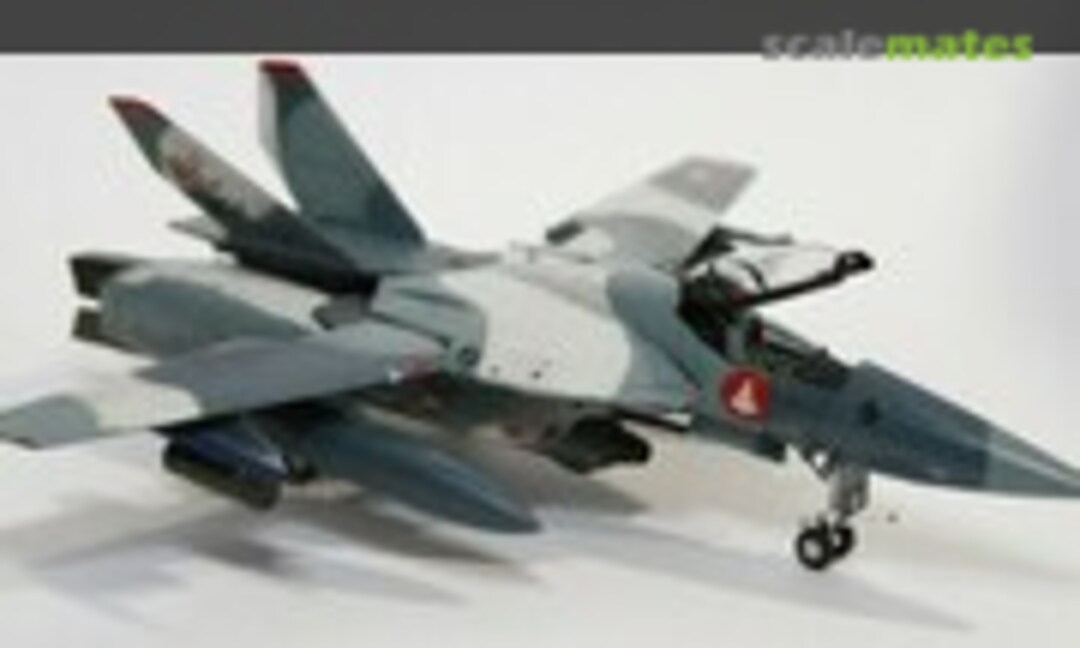 VF-1S Valkyrie 1:72