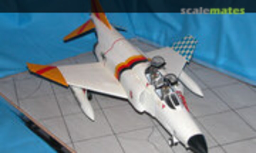 McDonnell Douglas RF-4E Phantom II 1:32