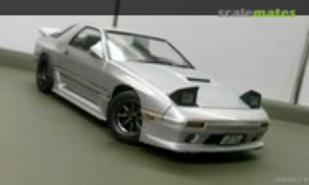 RX-7 FC 1:24