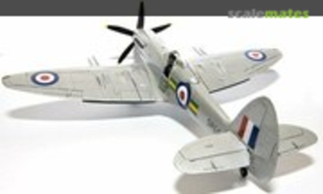 Supermarine Spitfire Mk.XXII 1:48