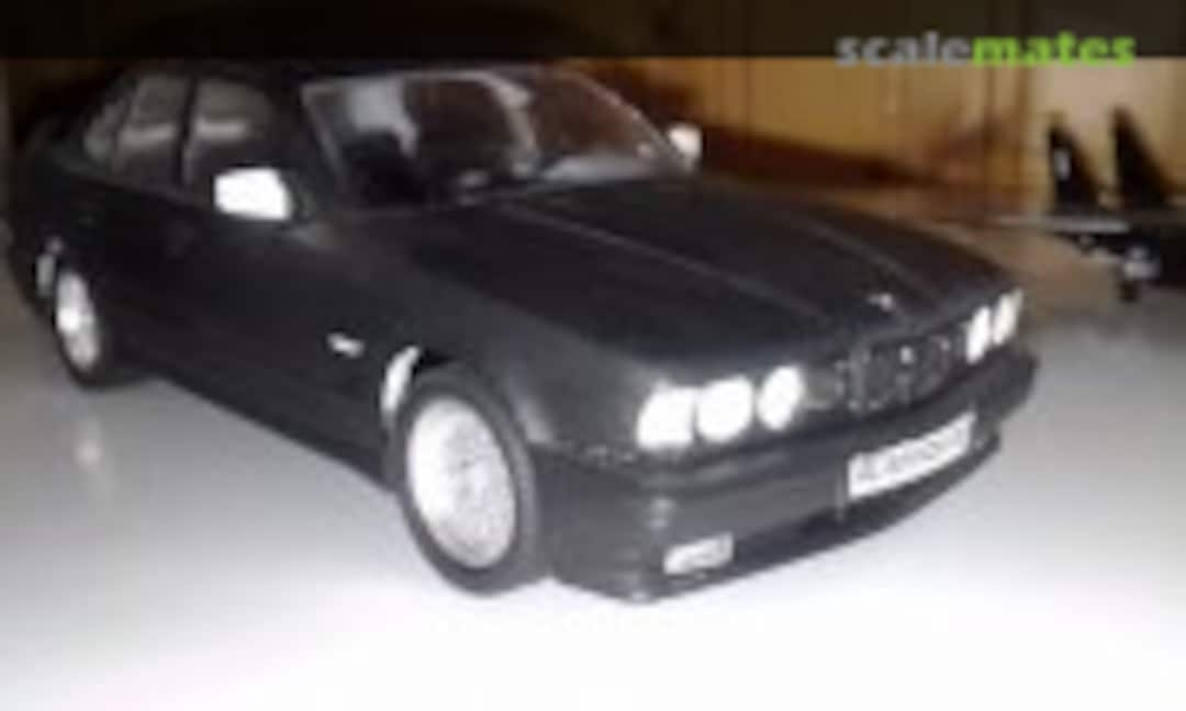 BMW AC Schnitzer S5 1:24