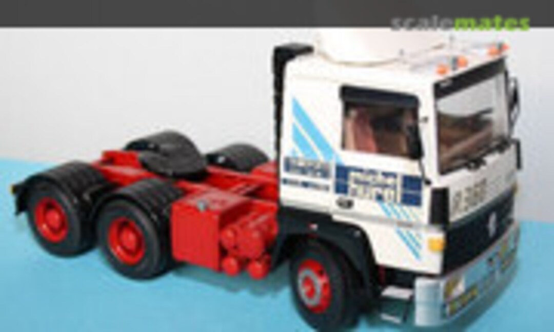 Renault R360 1:24