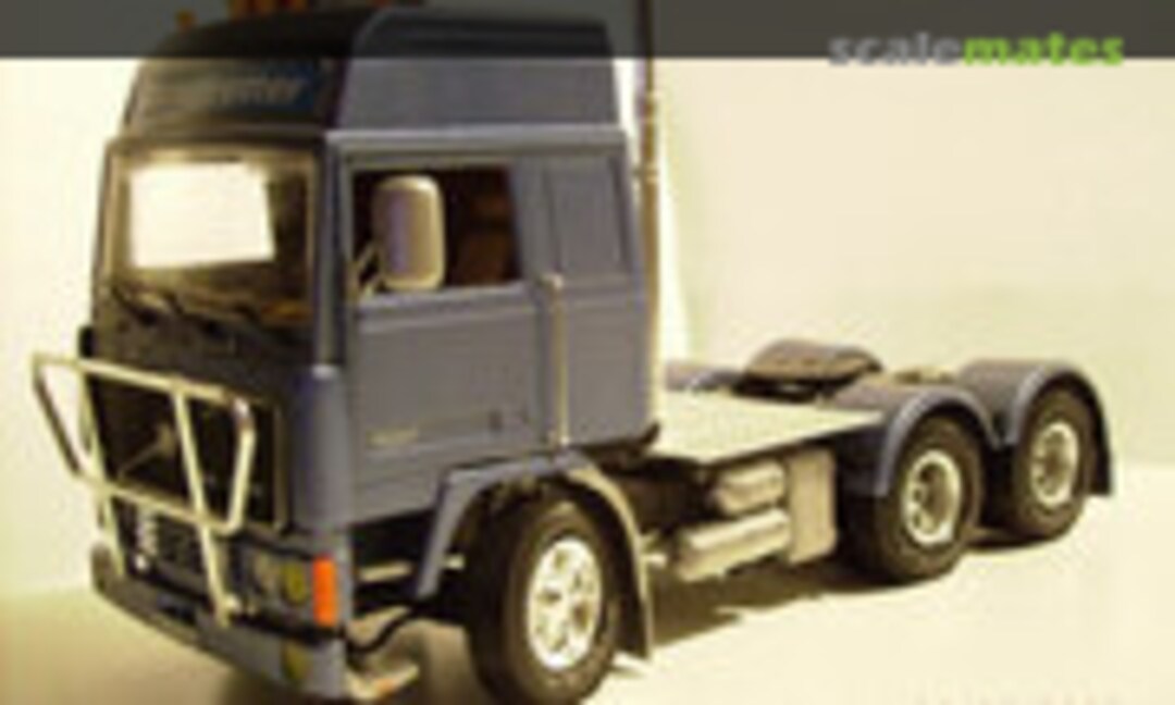 Vanha Volvo 1:24