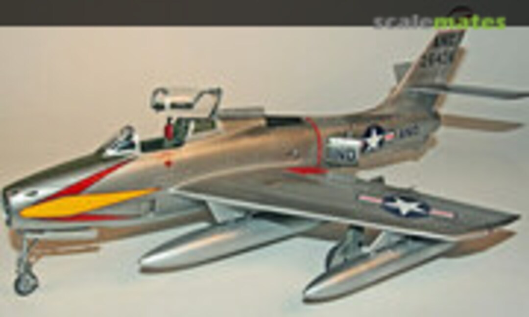 Republic F-84F Thunderstreak 1:48