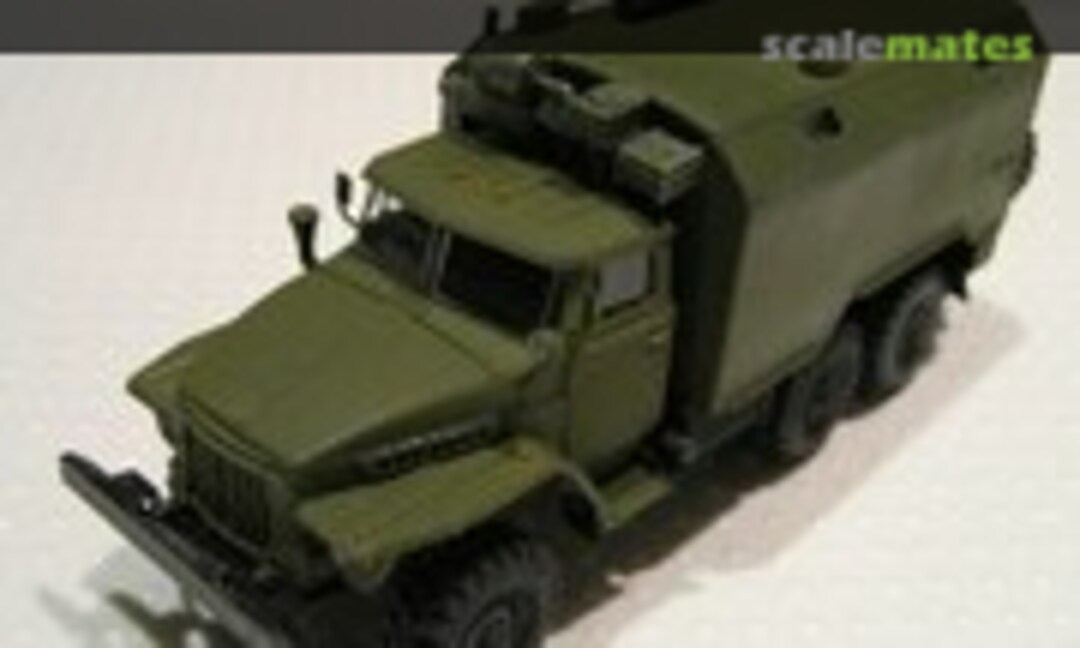 Ural 375A 1:72