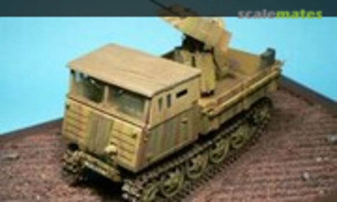 Raupenschlepper Ost mit Flugabwehr-MG 151/20 (Drilling) 1:35