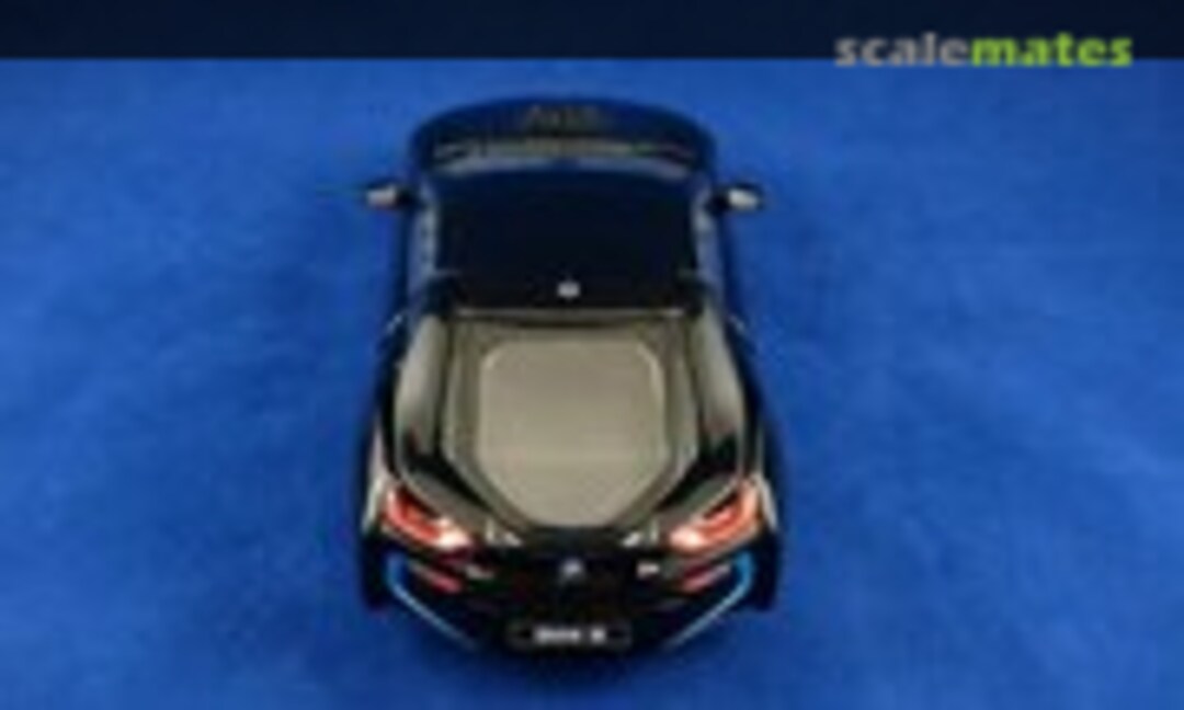 BMW i8 1:24