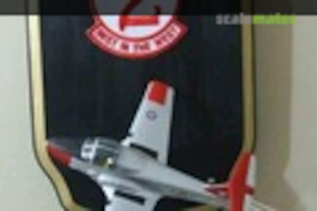 Canadair CT-114 Tutor 1:72