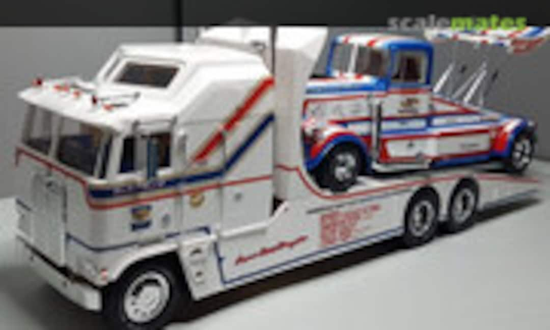 SUPER BOSS und PAPA TRUCK 1:25