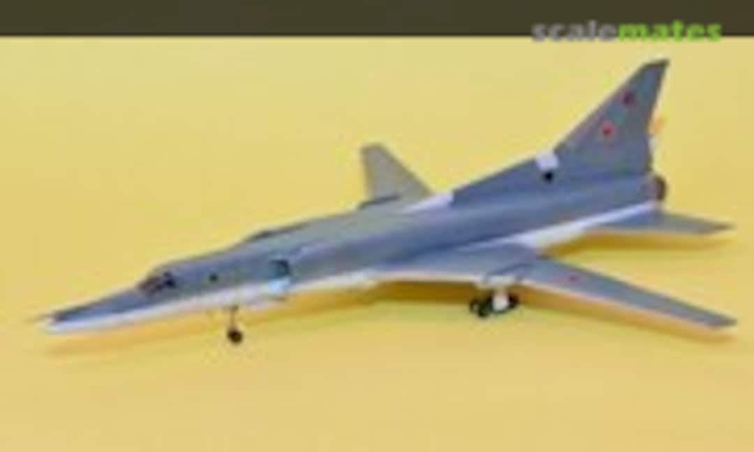 Tupolev Tu-22M3 Backfire-C 1:144