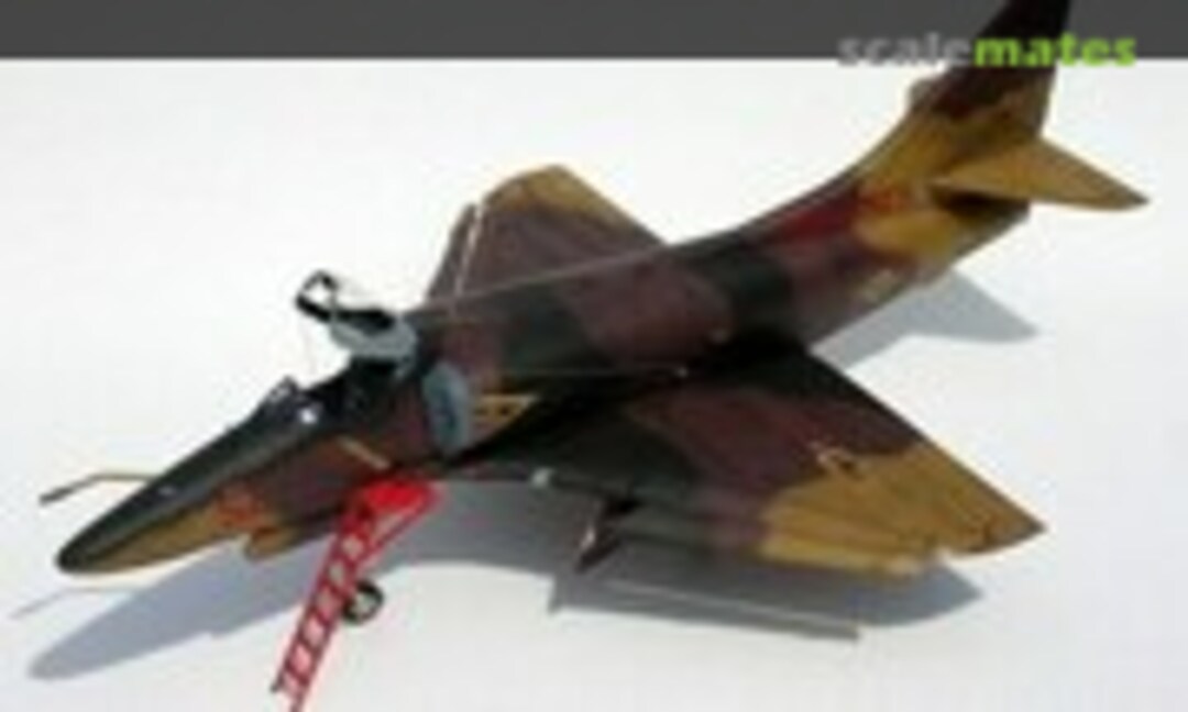 Douglas A-4F Skyhawk 1:48