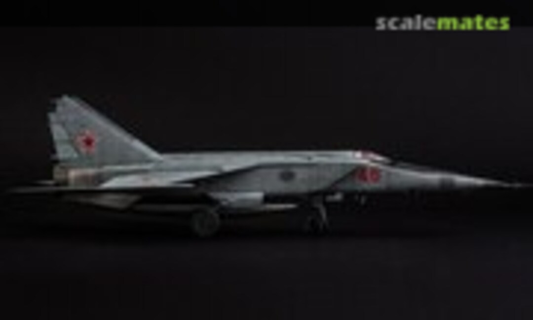 Mikoyan-Gurevich MiG-25RBT Foxbat-B 1:48