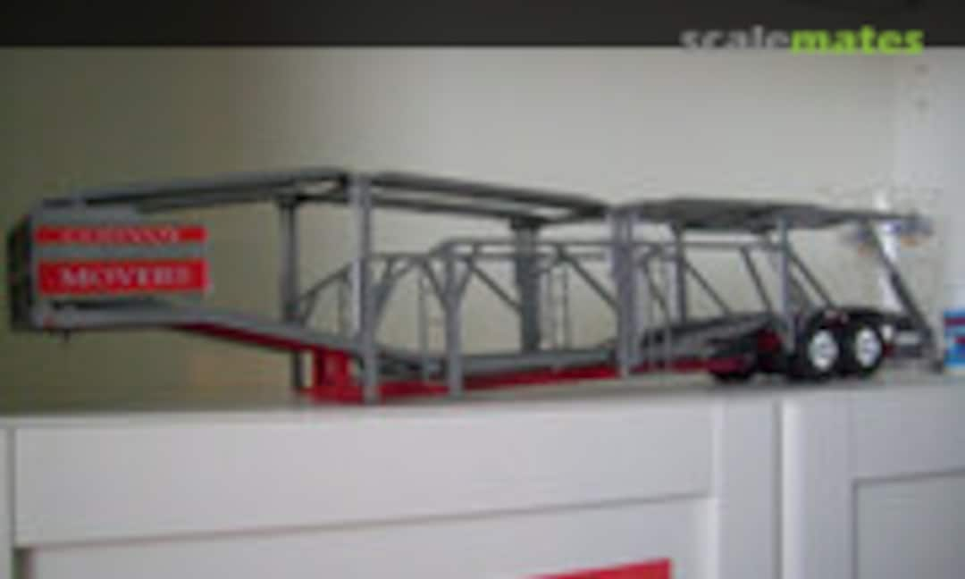 CAR TRANSPORTER 1:25