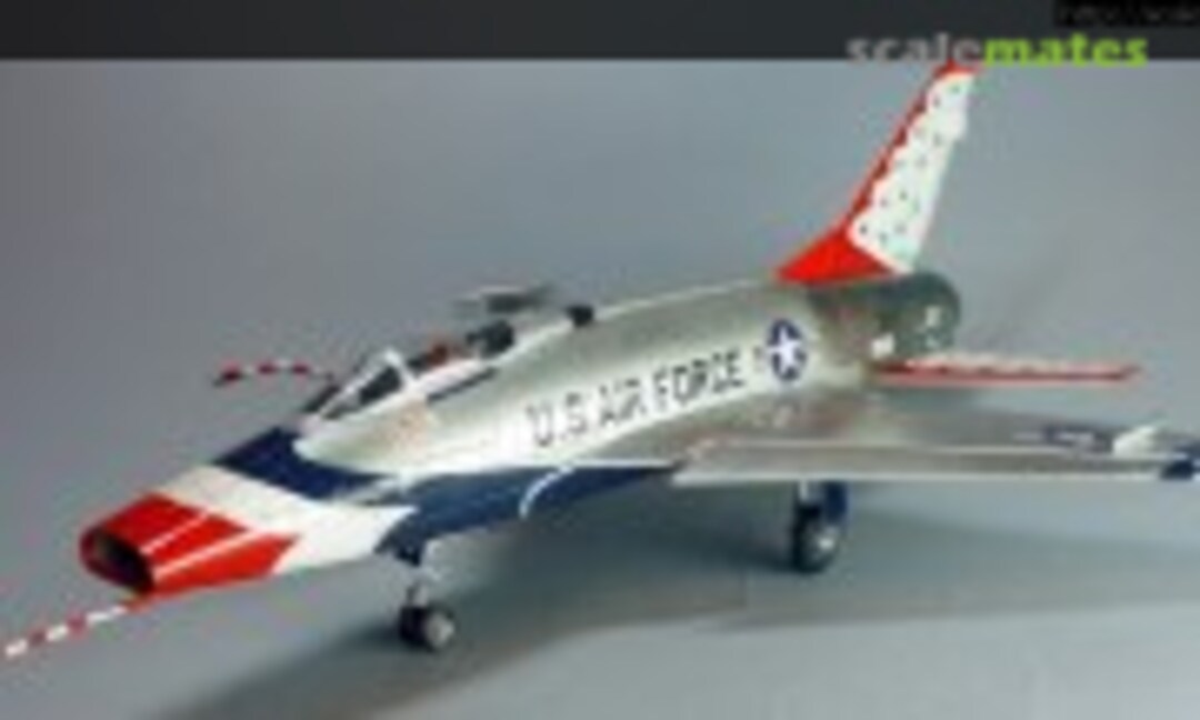 F-100D Super Sabre Thunderbirds 1:48