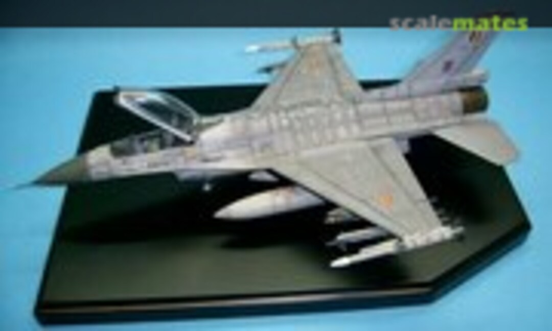 General Dynamics F-16AM Fighting Falcon 1:48