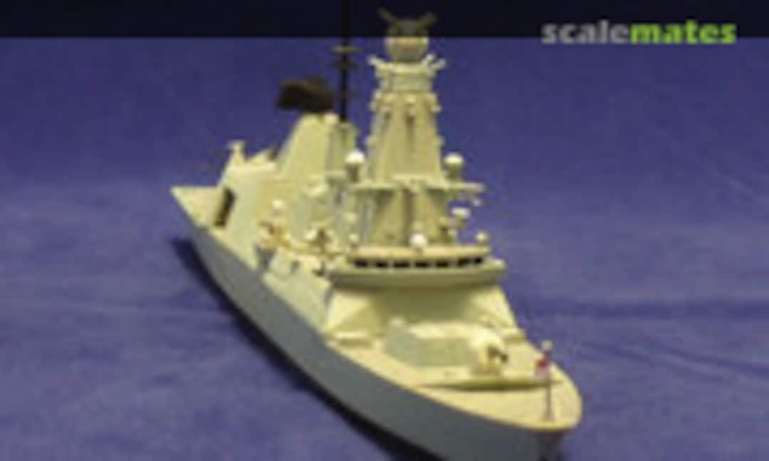 HMS Dauntless 1:700