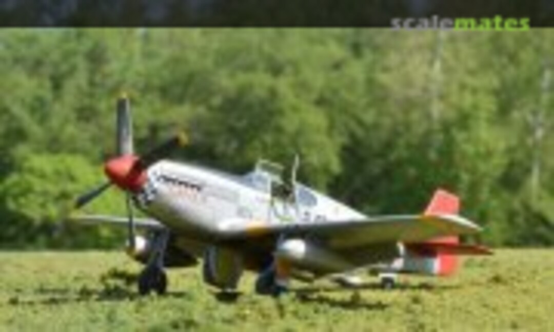  North American P-51B Mustang 1:72