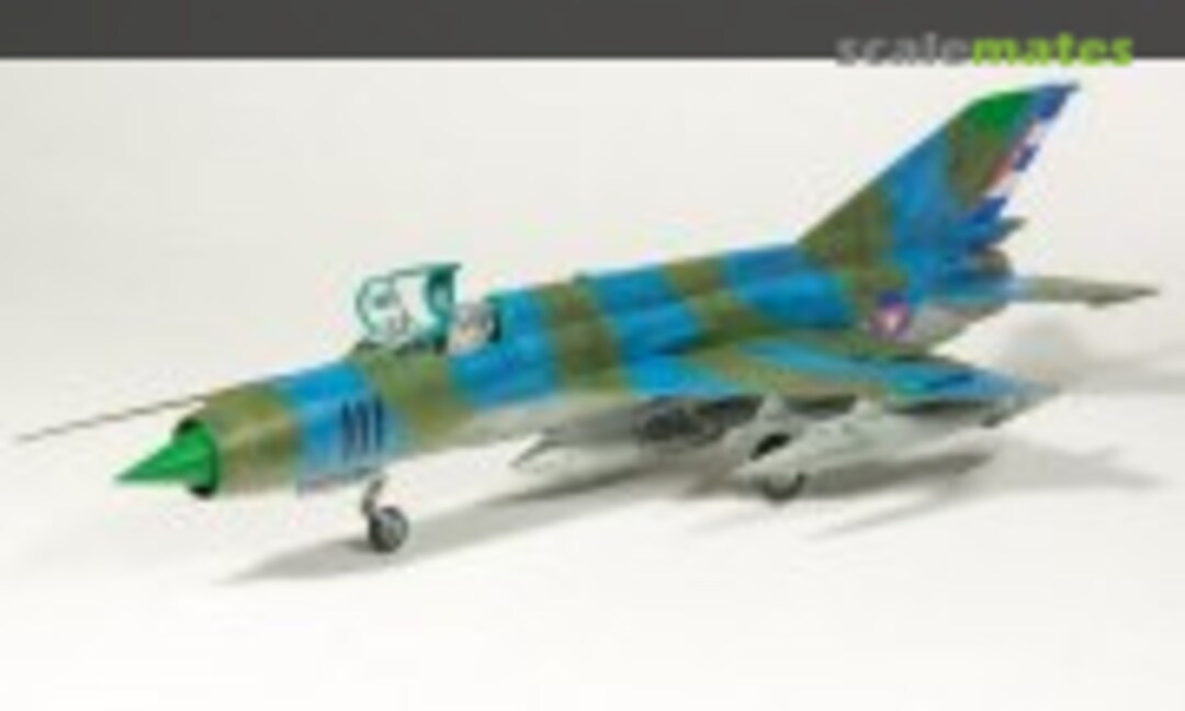 Mikojan-Gurewitsch MiG-21R 1:48