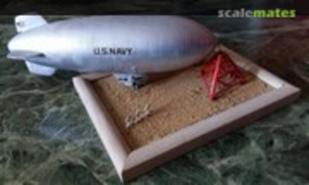 US Navy K-Class Blimp 1:330