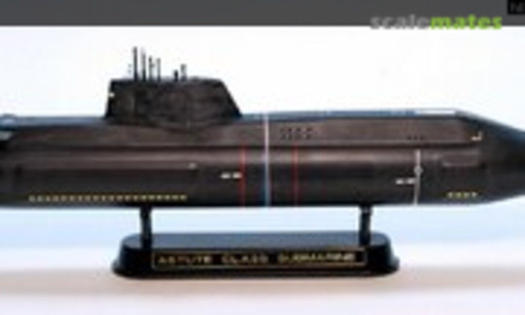 HMS Astute 1:350