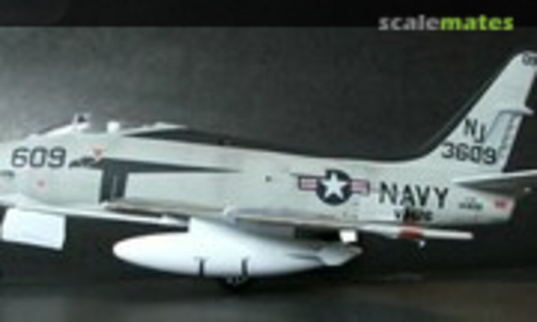 North American FJ-4B Fury 1:48