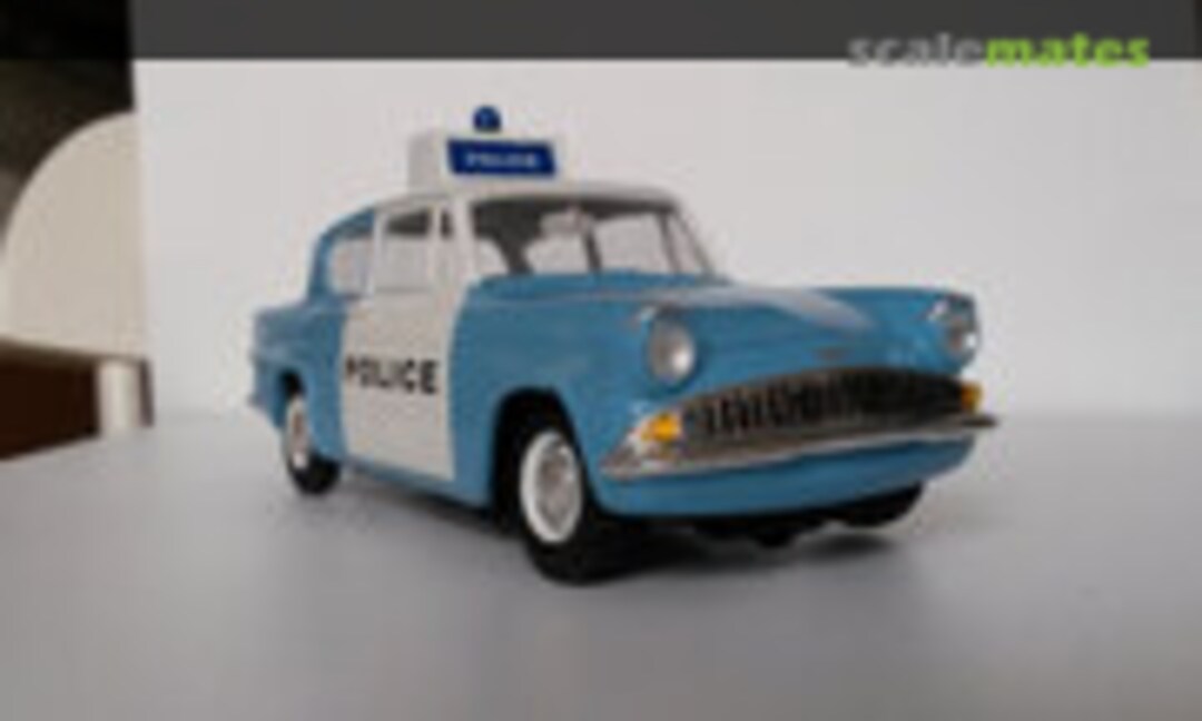 Ford Anglia 1:24