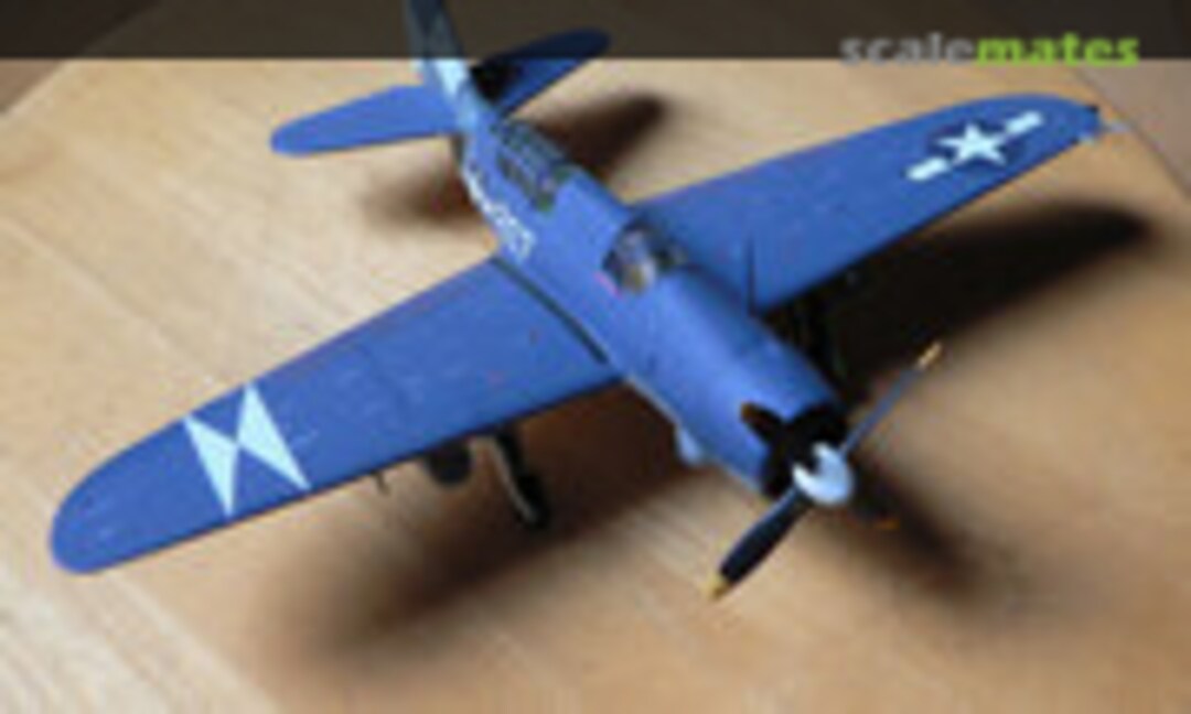 Curtiss SB2C Helldiver 1:72