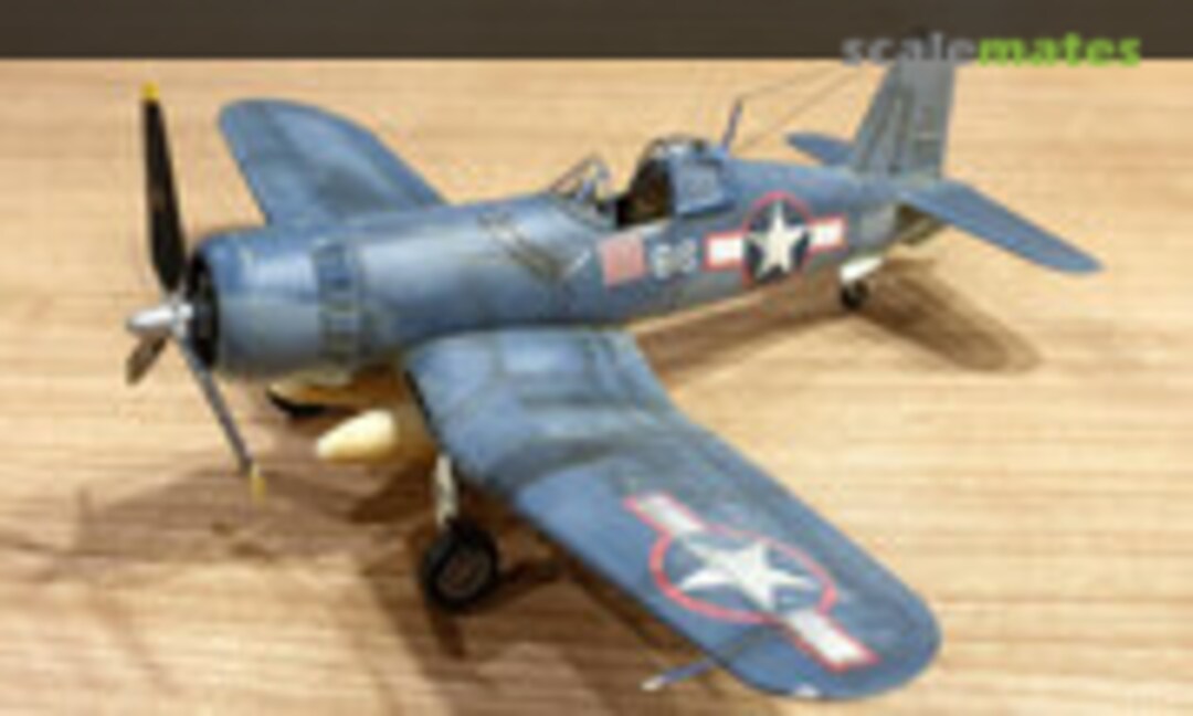 Vought F4U-1A Corsair 1:72