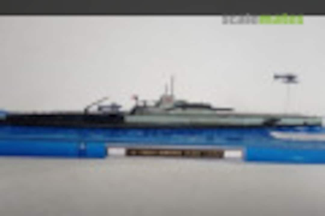 Submarine Surcouf 1:350