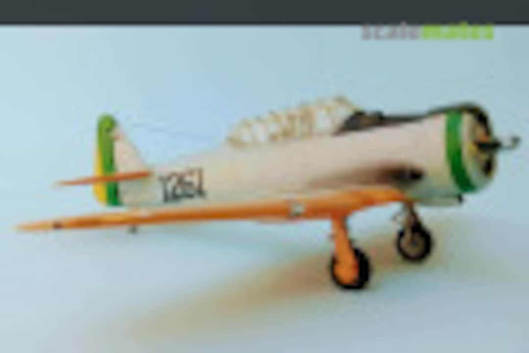 North American AT-6C Texan 1:48