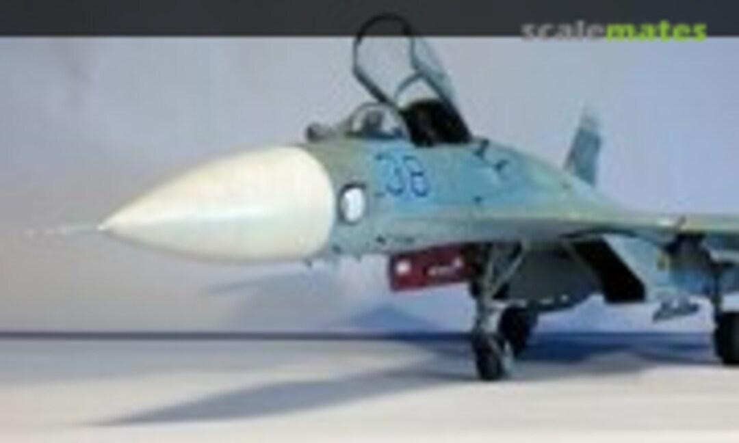 Sukhoi Su-27 Flanker-B 1:32