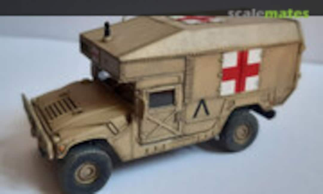 HMMWV M997 Maxi Ambulance 1:72