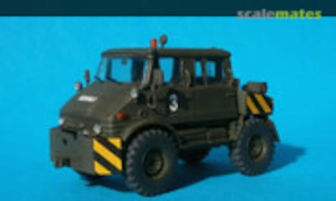 Unimog 406 DoKa 1:72