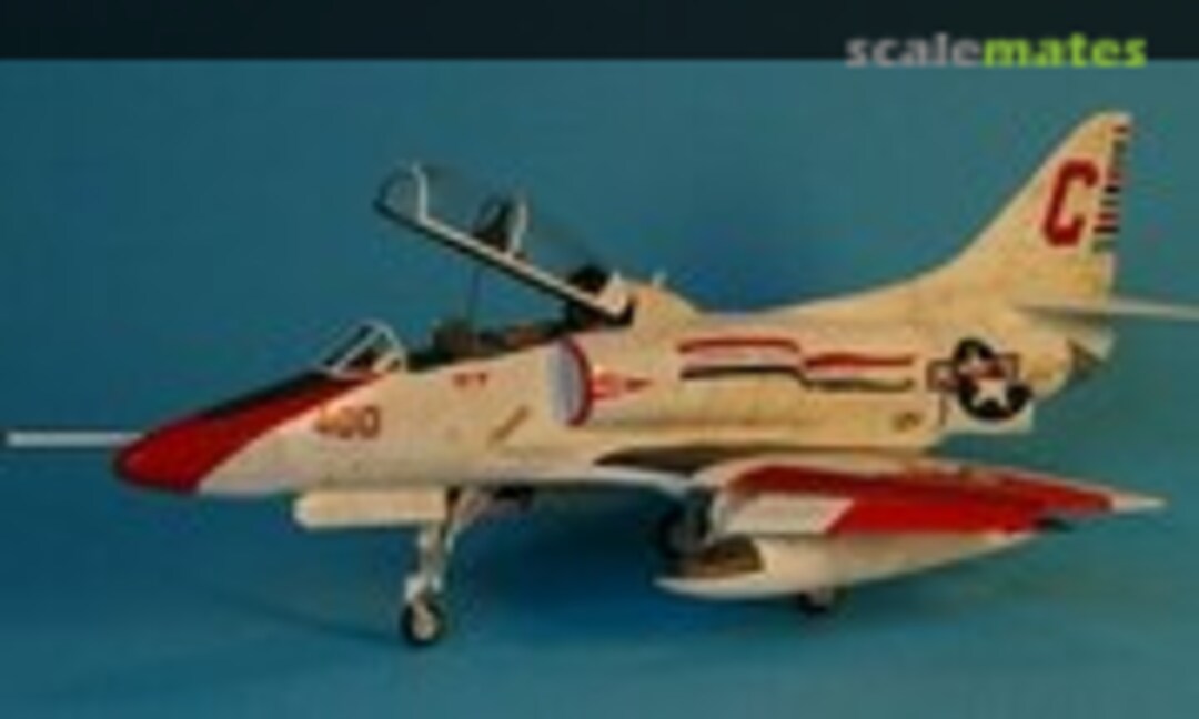 Douglas TA-4J Skyhawk 1:72