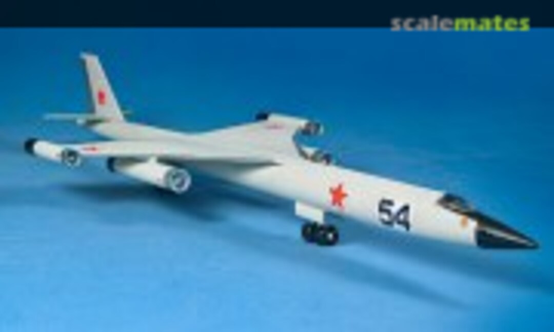 Russian Nuclear-Powered Bomber 1:182