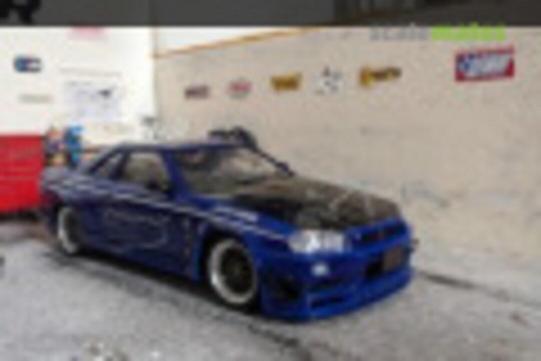 Nissan Skyline GTR r34 1:24