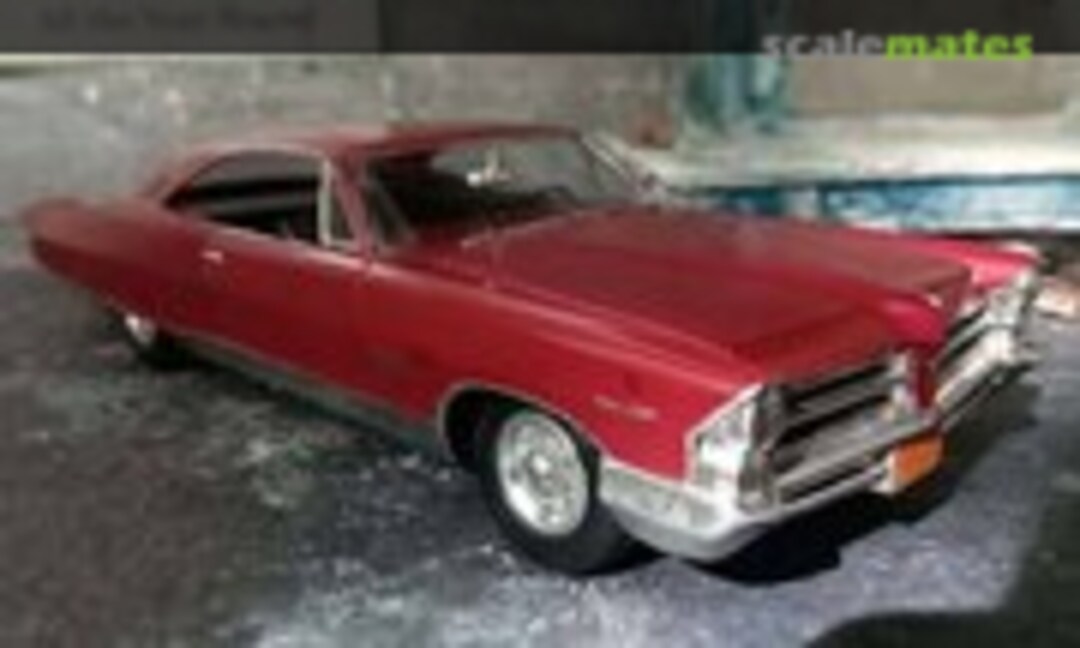 1965 Pontiac Bonneville 1:25