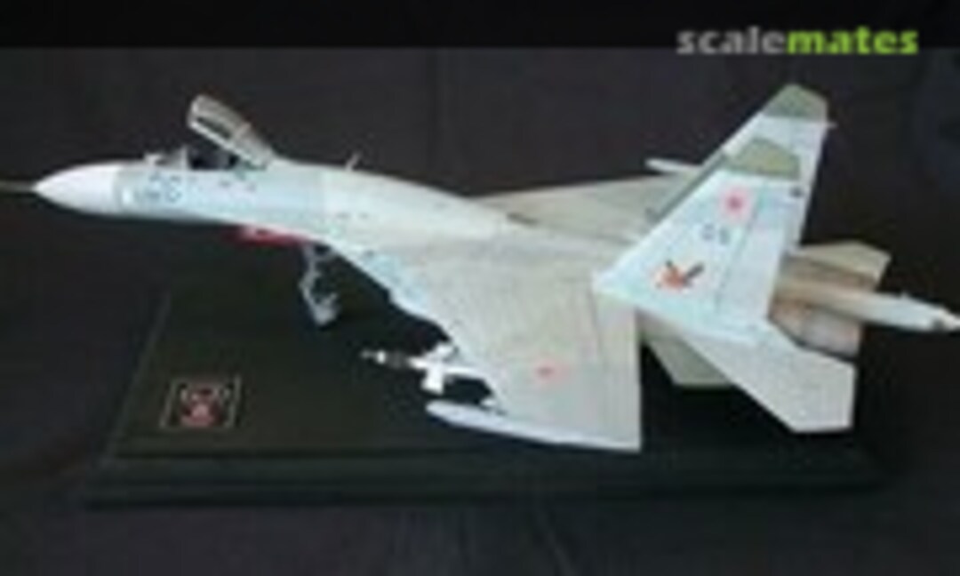 Sukhoi Su-27 Flanker-B 1:48