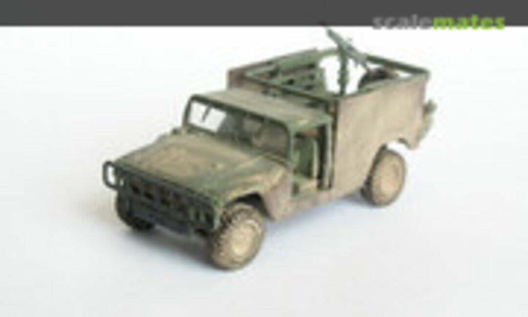 M998 HMMWV 1:72