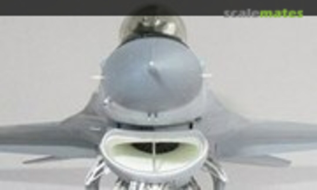 General Dynamics F-16C Fighting Falcon 1:48