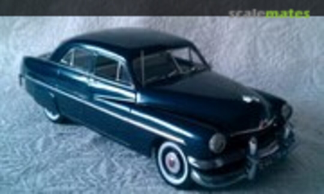 1951 Mercury Eight 4D sedan 1:25