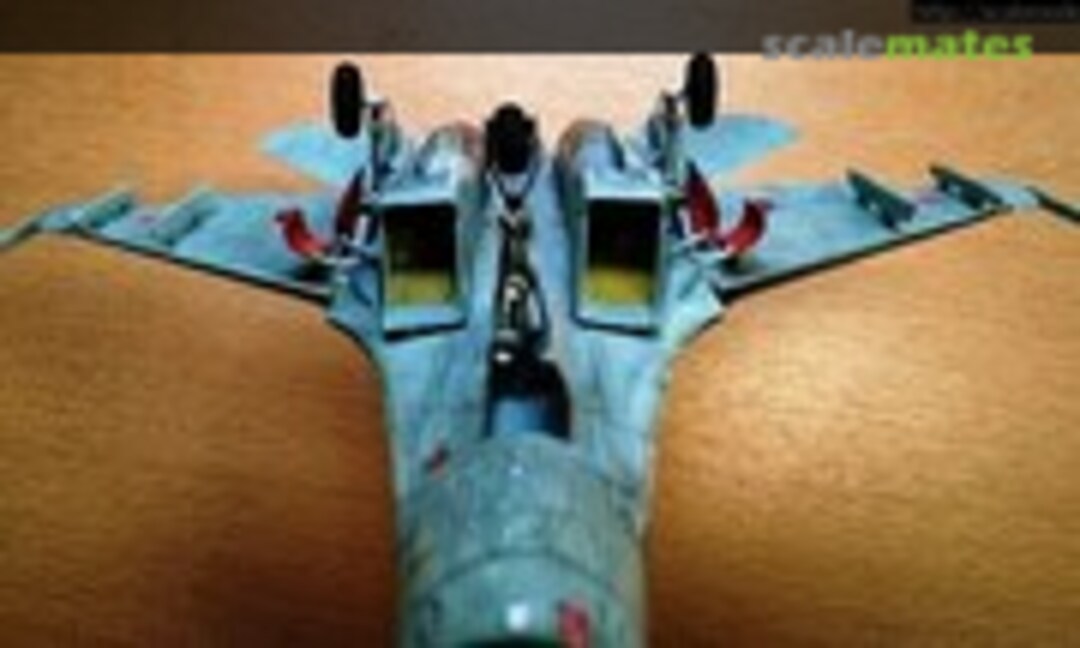 Sukhoi Su-27 Flanker-B 1:72