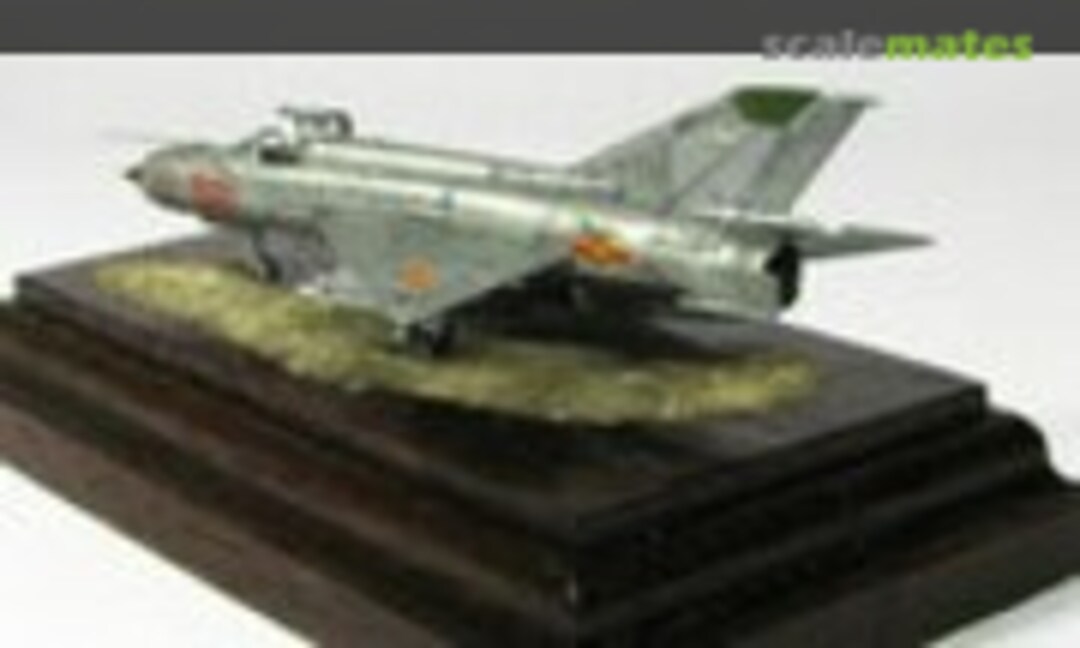 Mikoyan-Gurevich MiG-21MF Fishbed-J 1:144