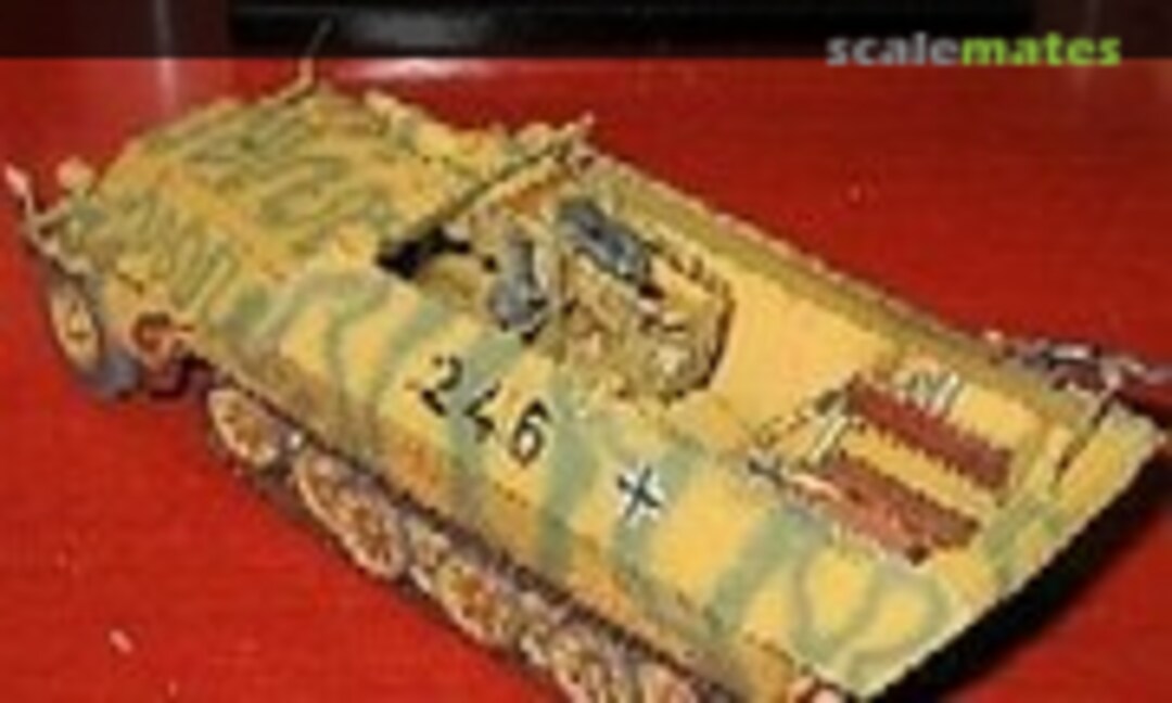 Sd.Kfz. 251/9 Ausf. D Stummel (early) 1:35