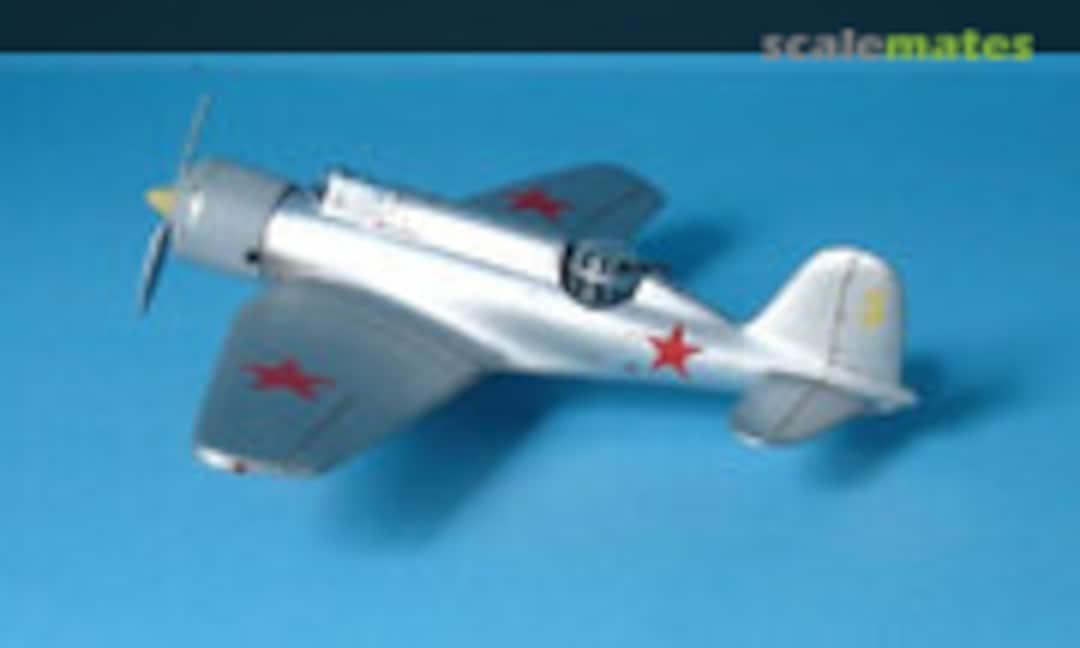 Nieman R-10 1:72